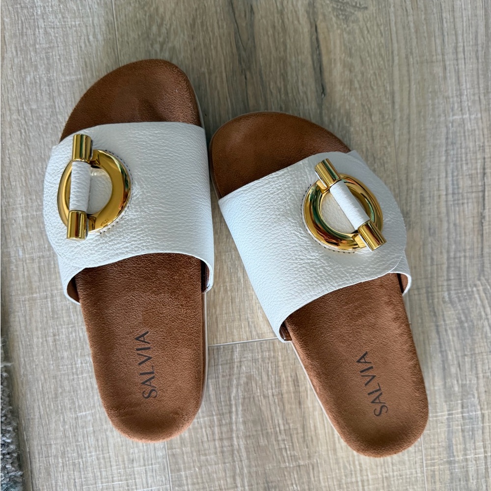 Salvia White and Gold Women's Sandals